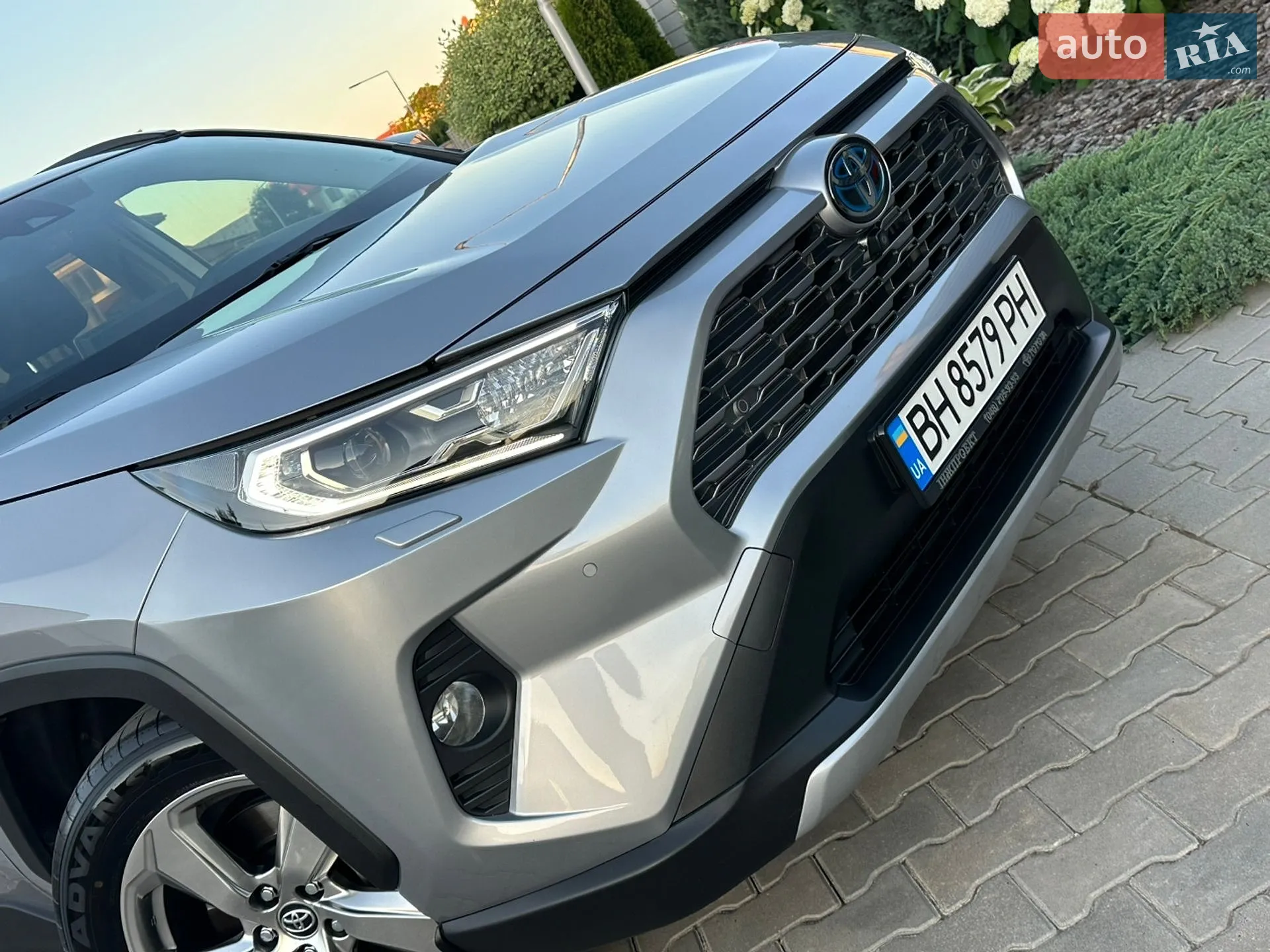 2019 Toyota RAV 4 - мініатюра 32