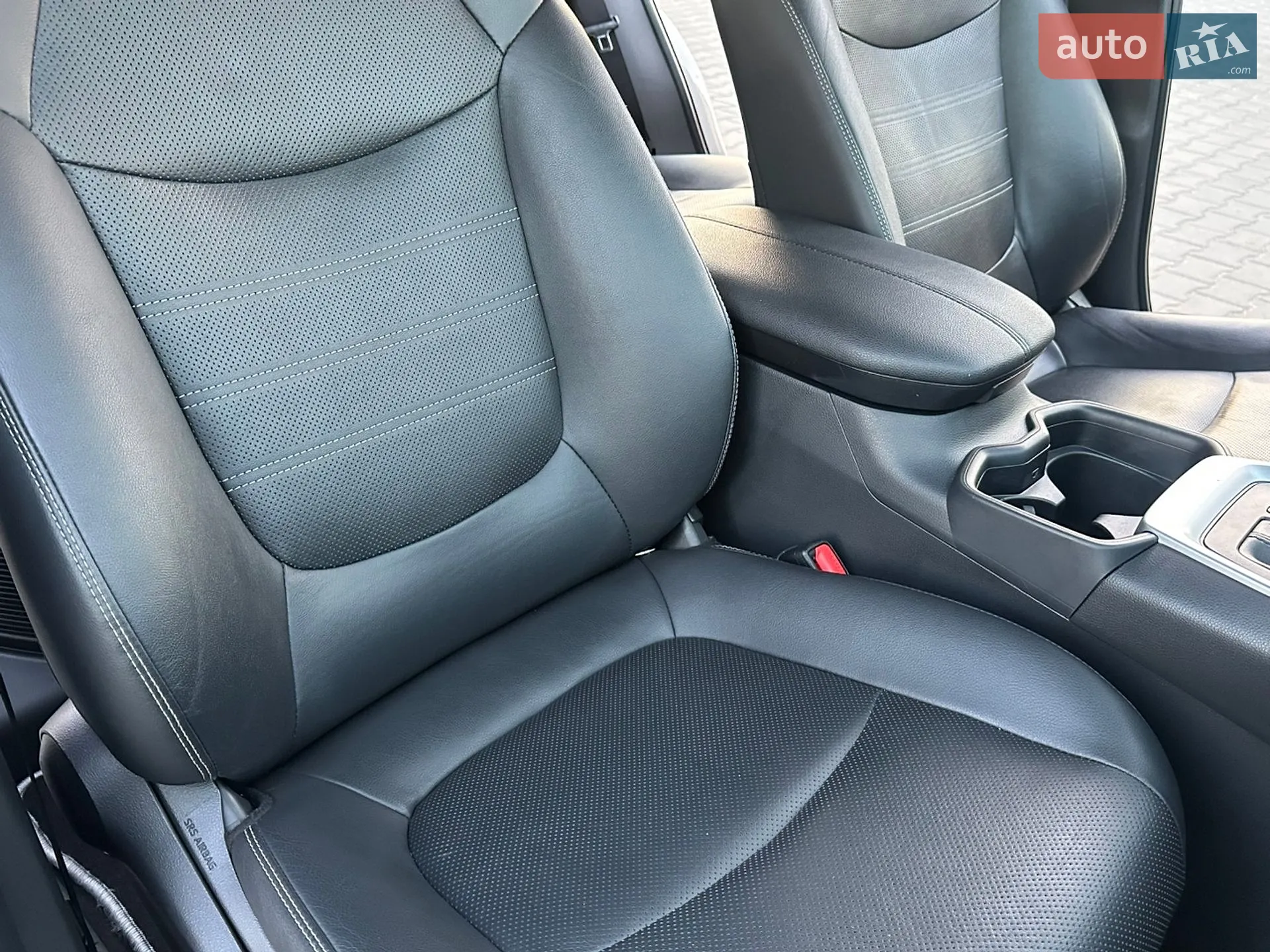 2019 Toyota RAV 4 - мініатюра 51