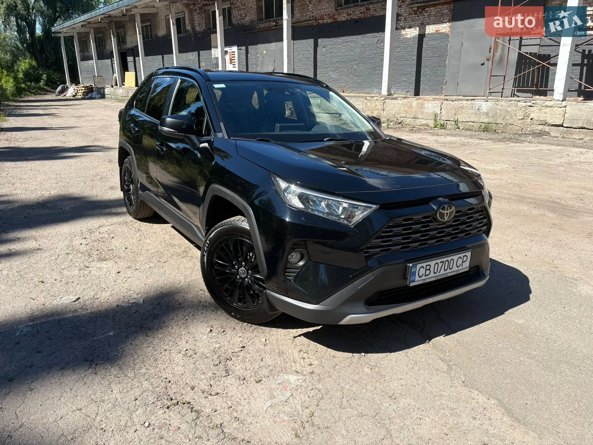 2019 Toyota RAV 4 - фото 1
