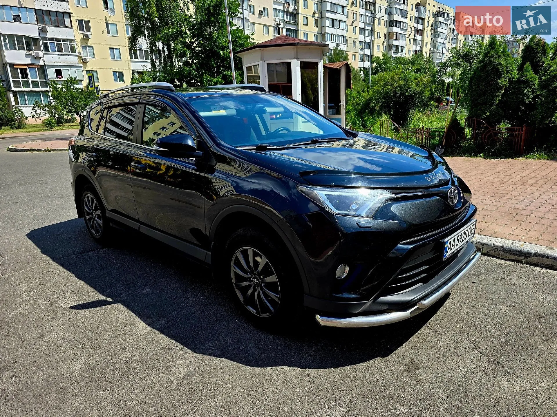 2017 Toyota RAV 4 - фото 1