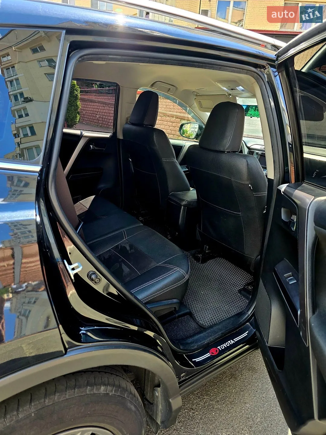 2017 Toyota RAV 4 - мініатюра 13