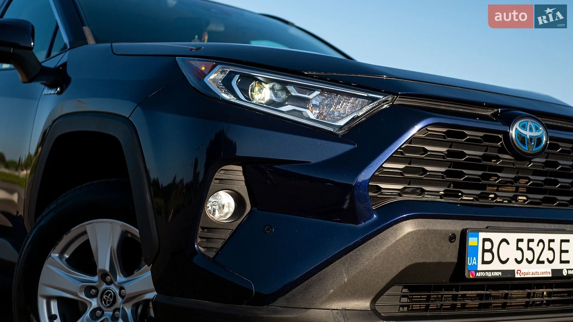 2020 Toyota RAV 4 - мініатюра 10