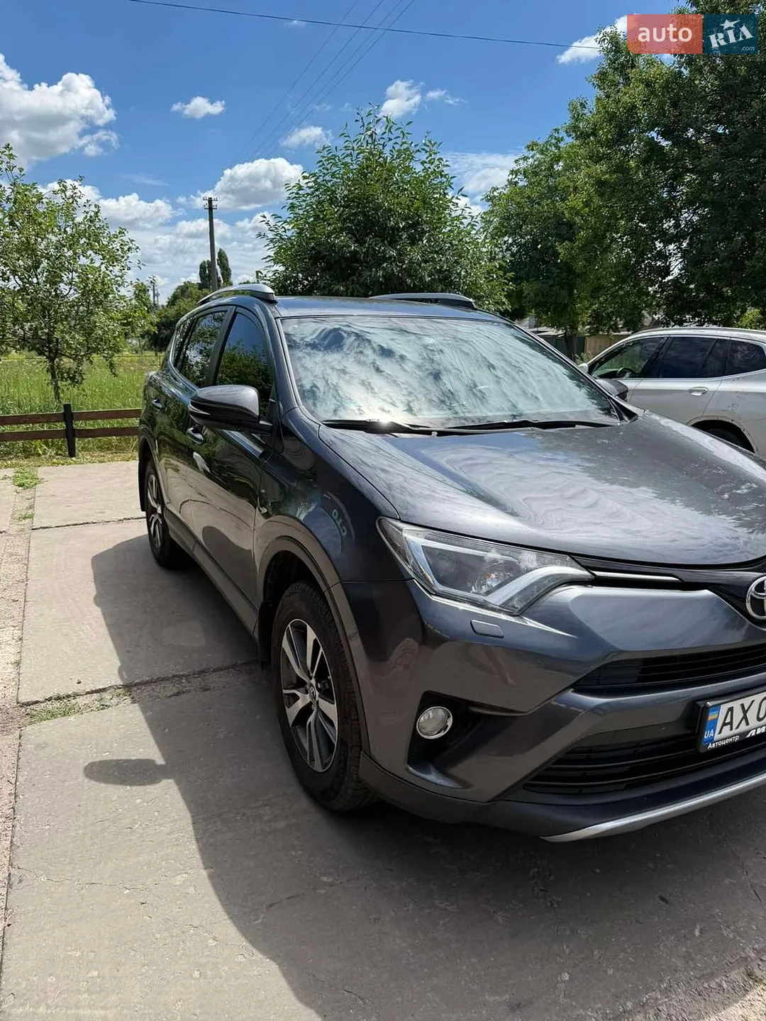 2018 Toyota RAV 4 - мініатюра 2