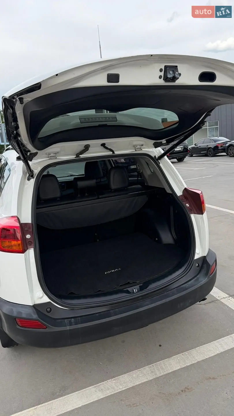 2014 Toyota RAV 4 - мініатюра 21