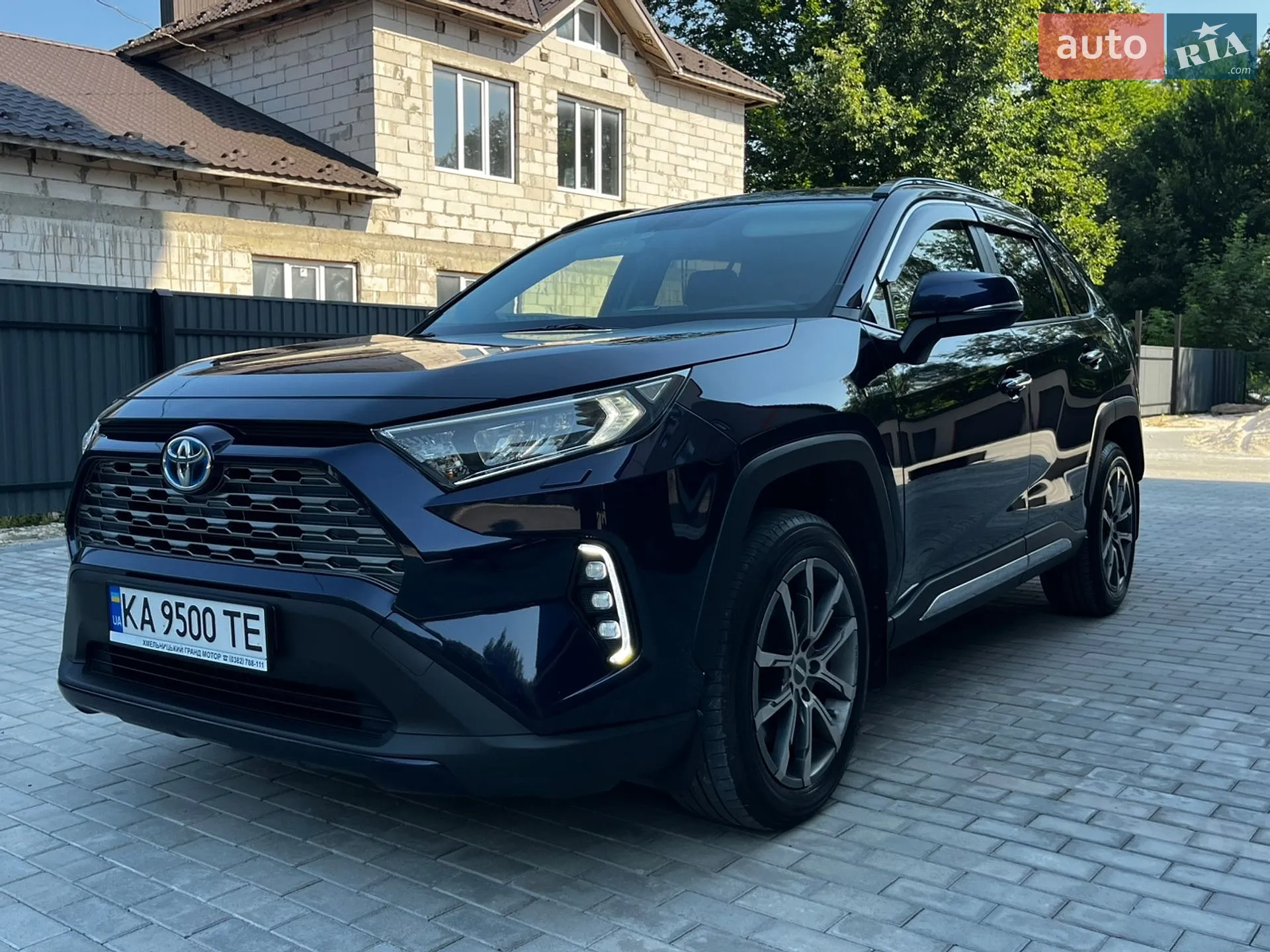 2019 Toyota RAV 4 - мініатюра 14