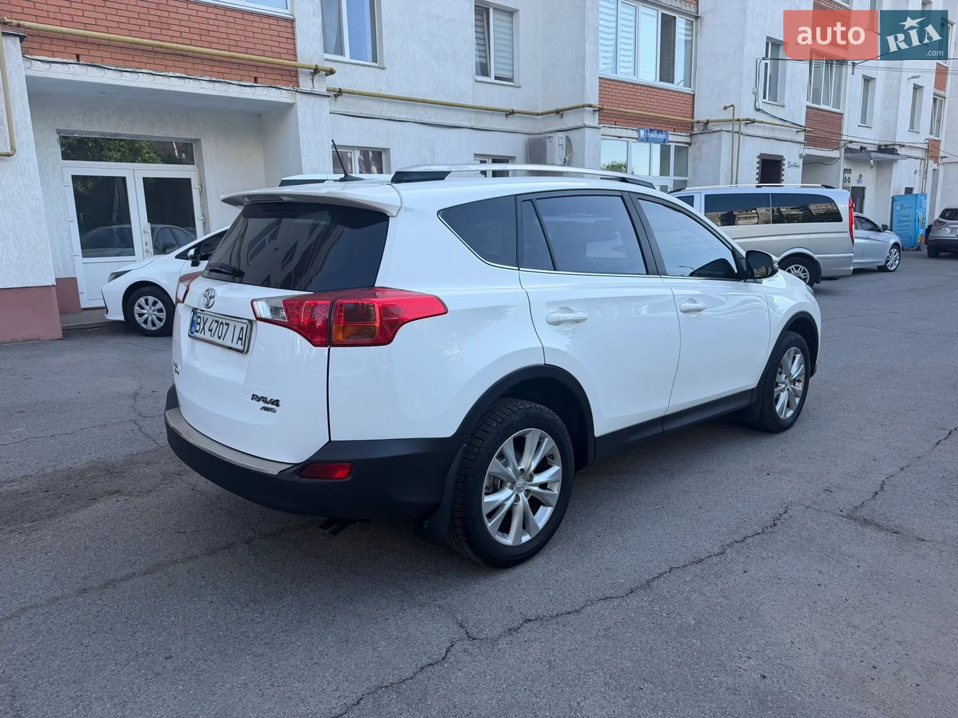 2014 Toyota RAV 4 - мініатюра 6
