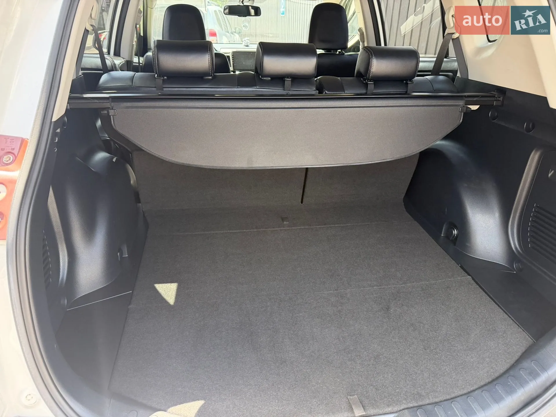 2014 Toyota RAV 4 - мініатюра 32
