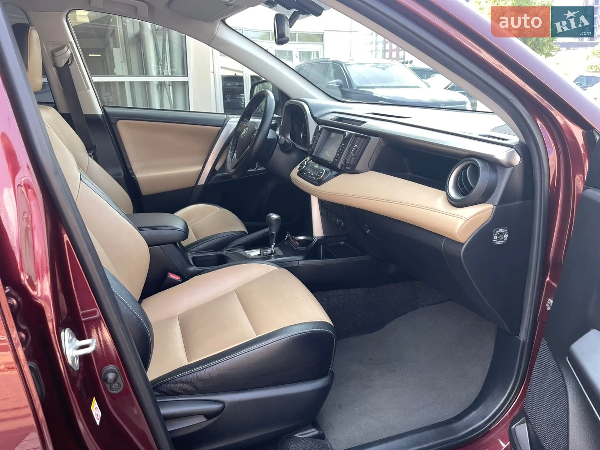 2016 Toyota RAV 4 - мініатюра 8