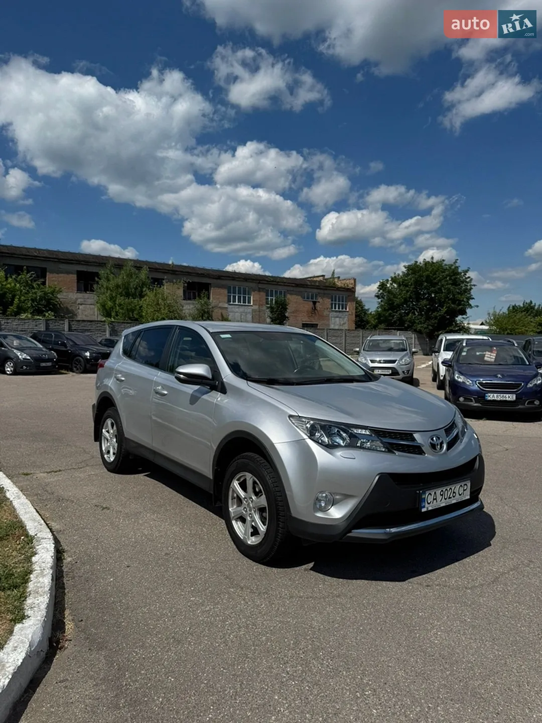 2013 Toyota RAV 4 - мініатюра 3