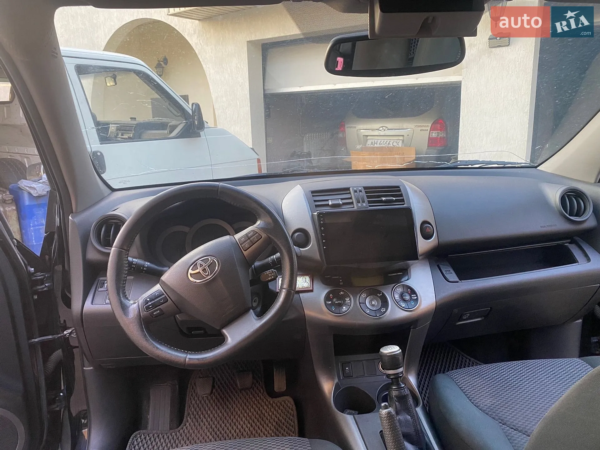2010 Toyota RAV 4 - мініатюра 18