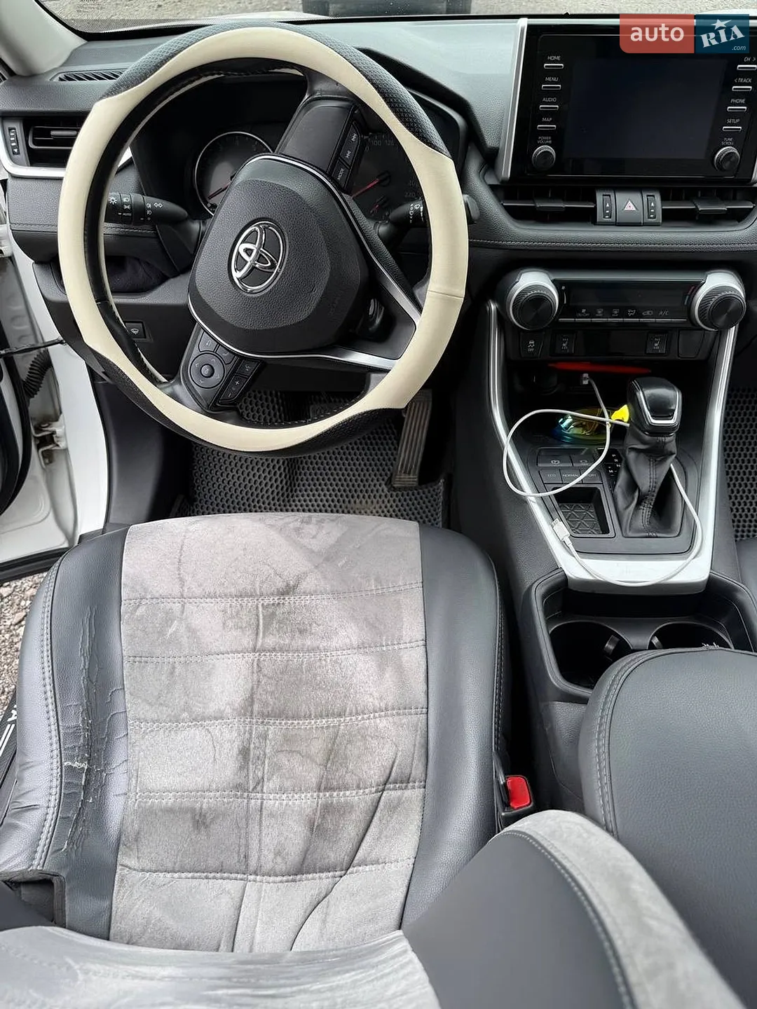 2019 Toyota RAV 4 - мініатюра 7