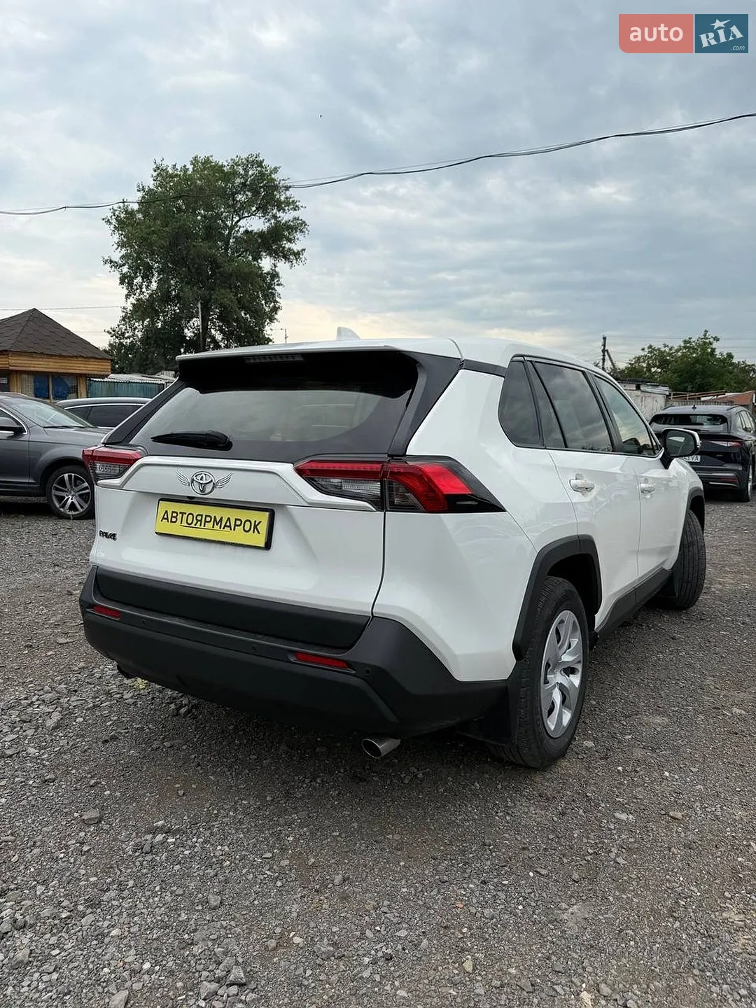 2019 Toyota RAV 4 - мініатюра 4