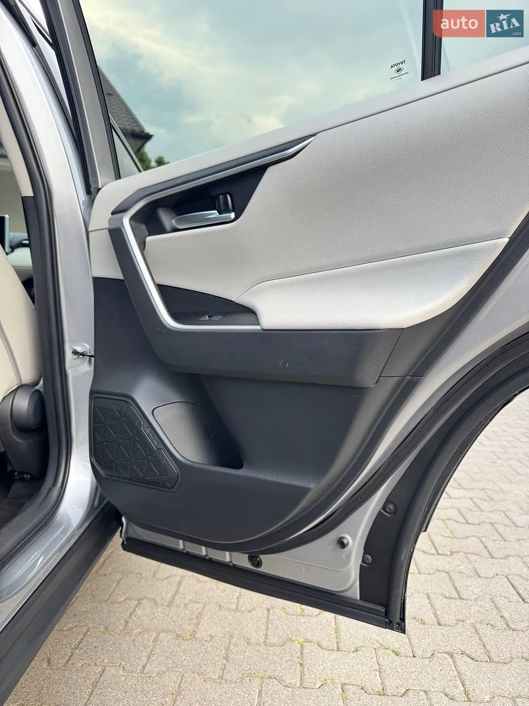 2023 Toyota RAV 4 - мініатюра 20