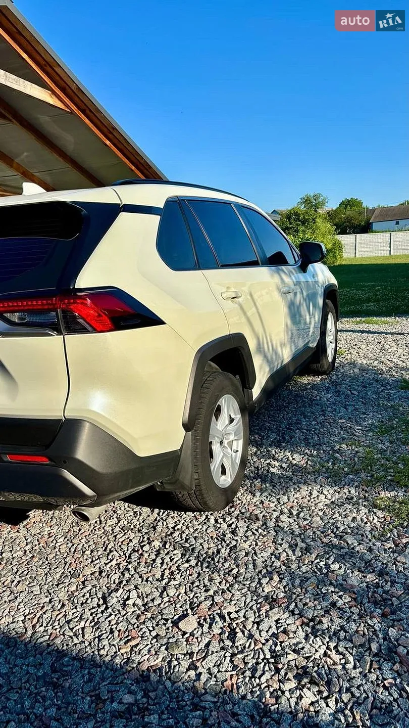2019 Toyota RAV 4 - мініатюра 6