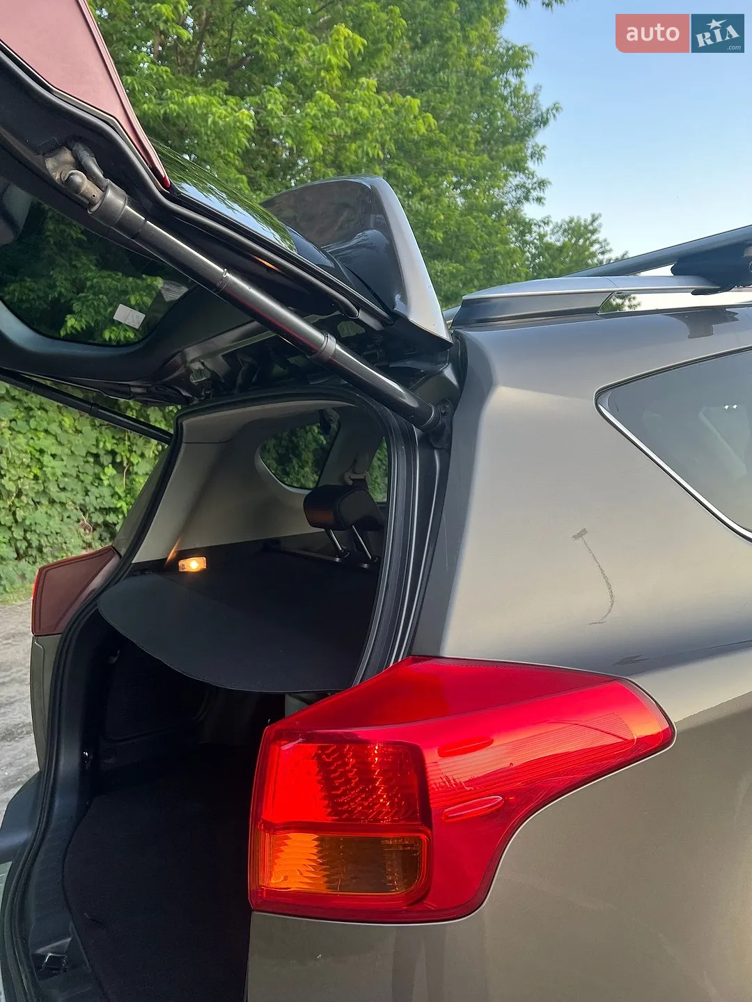 2014 Toyota RAV 4 - мініатюра 26