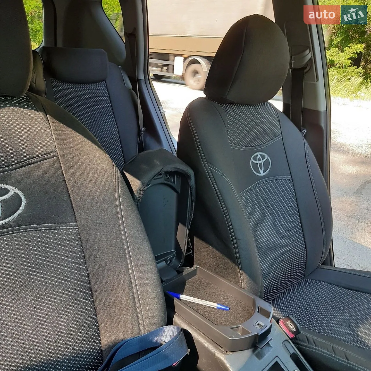 2010 Toyota RAV 4 - мініатюра 9