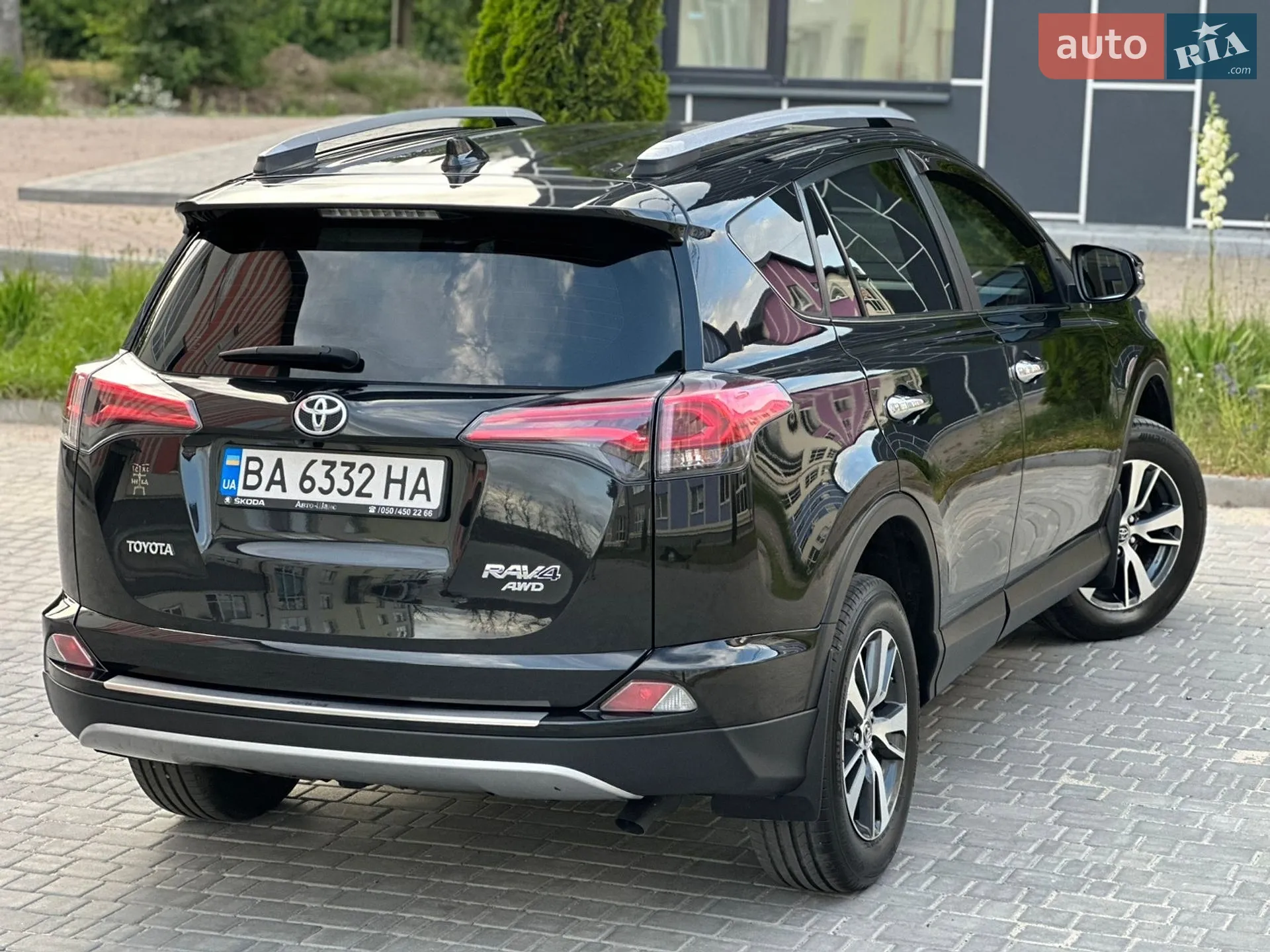 2017 Toyota RAV 4 - мініатюра 76