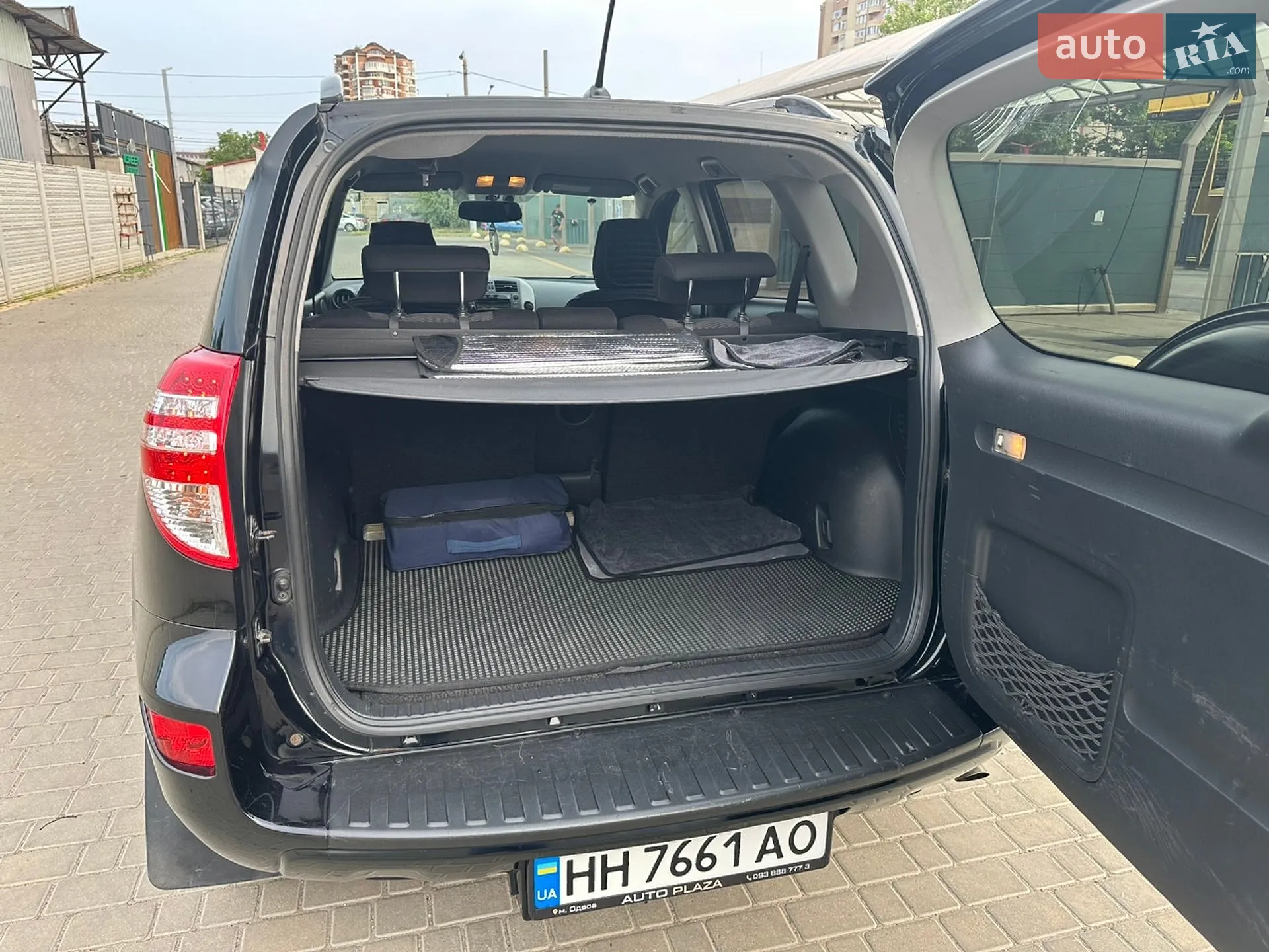 2011 Toyota RAV 4 - мініатюра 18