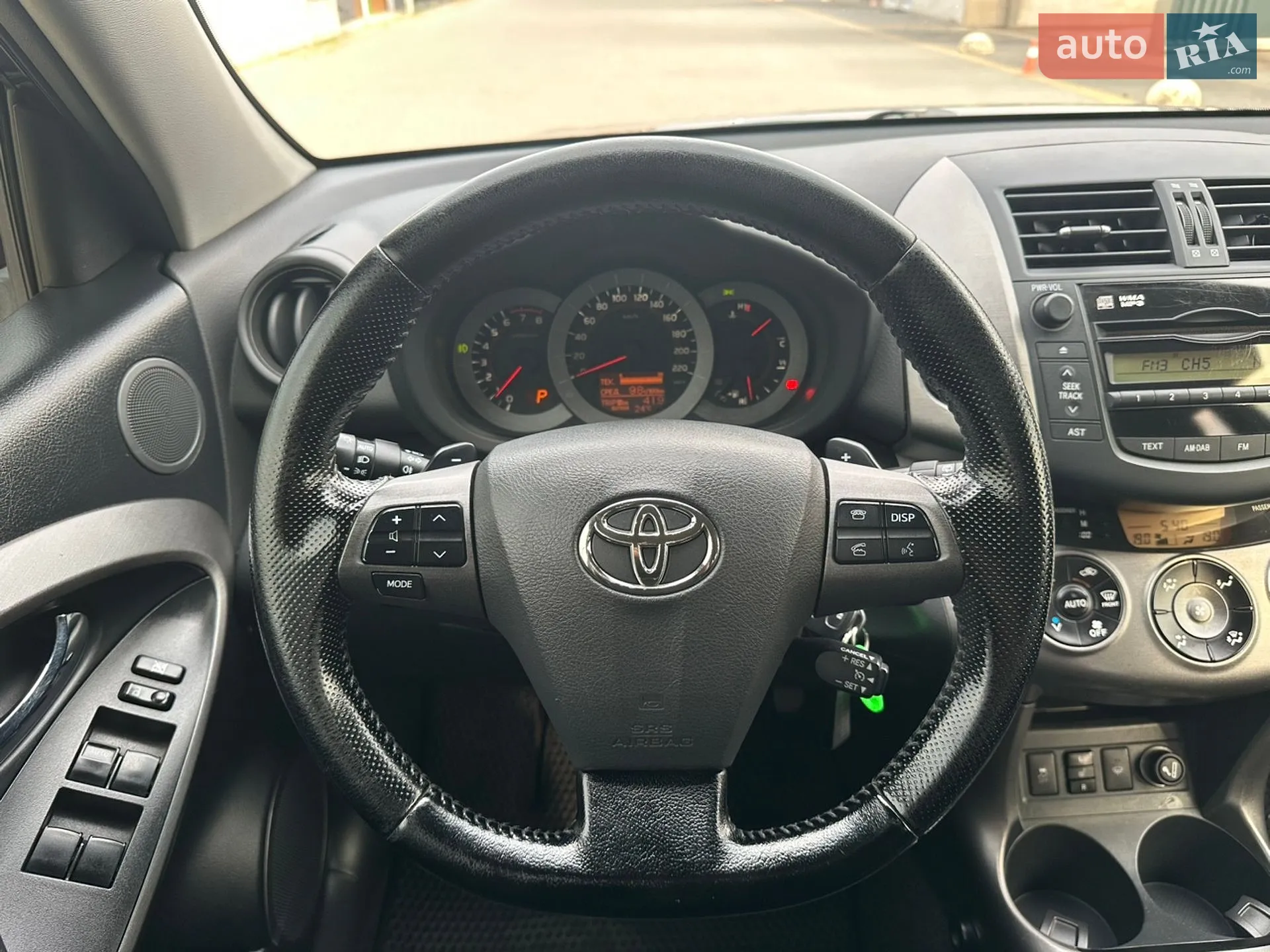 2011 Toyota RAV 4 - мініатюра 28