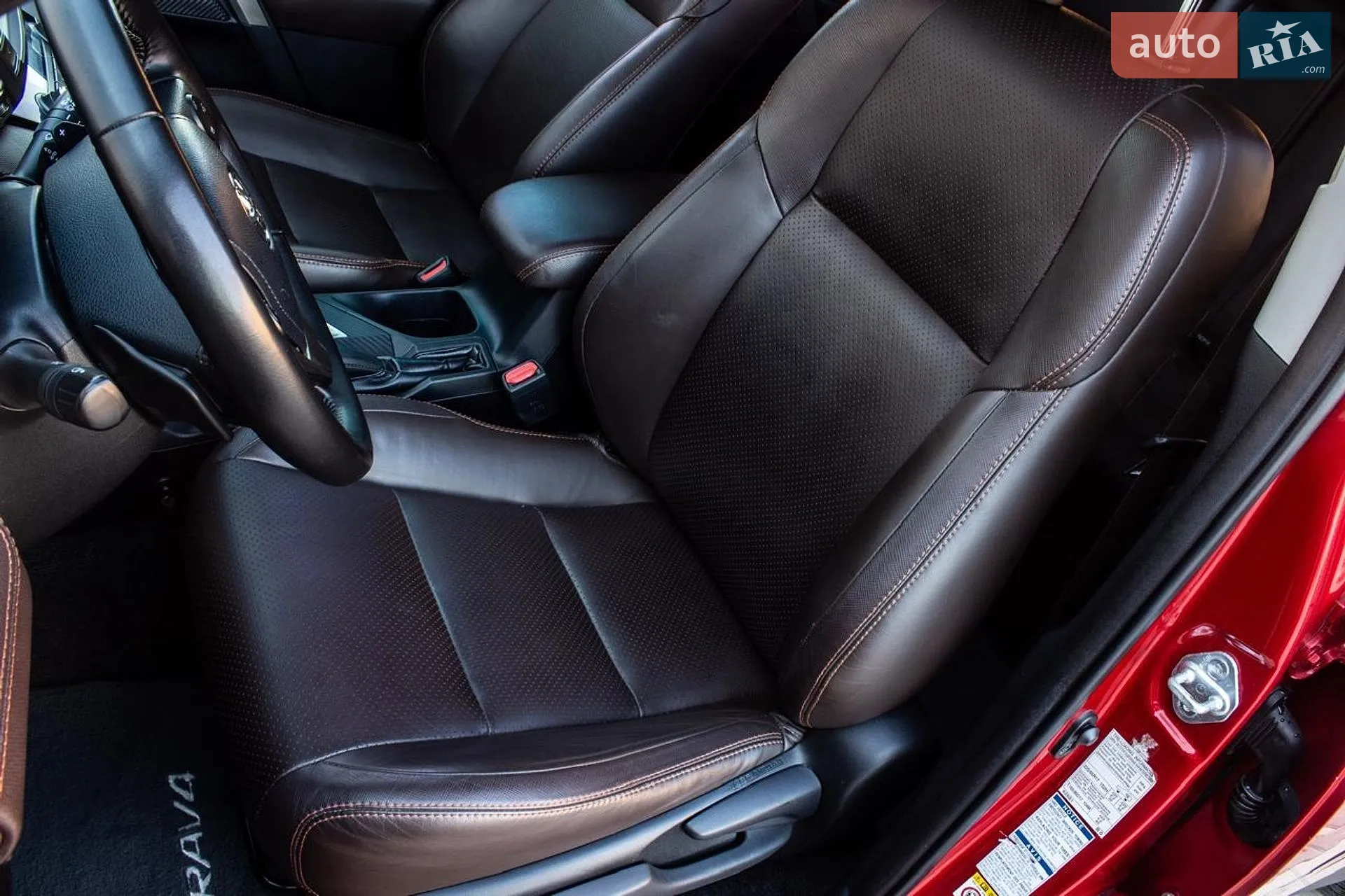 2014 Toyota RAV 4 - мініатюра 31