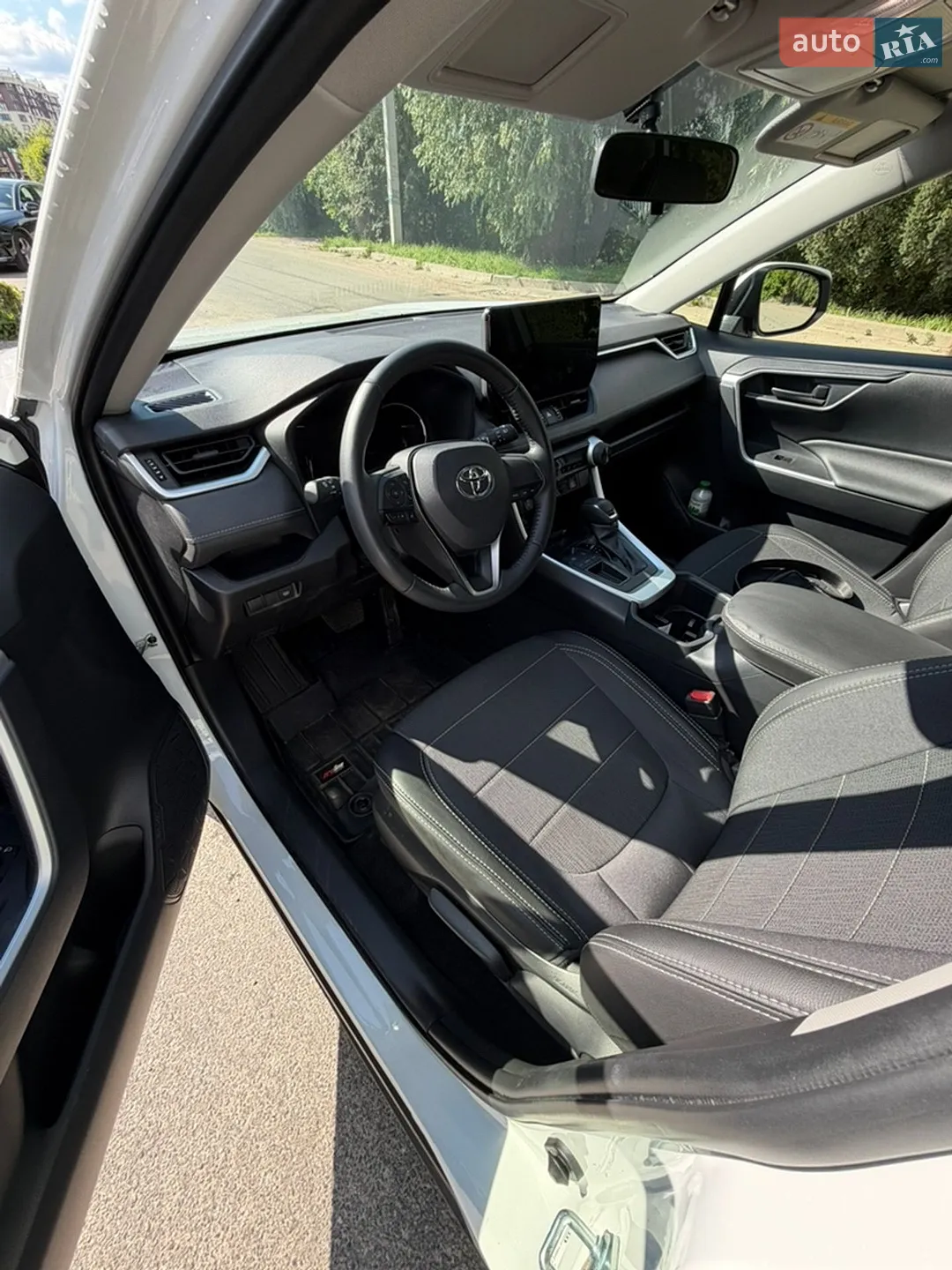 2023 Toyota RAV 4 - мініатюра 13