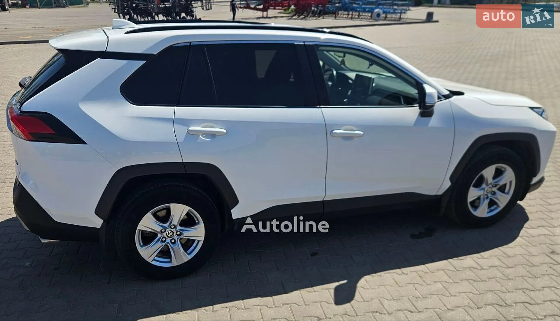 2021 Toyota RAV 4 - мініатюра 12