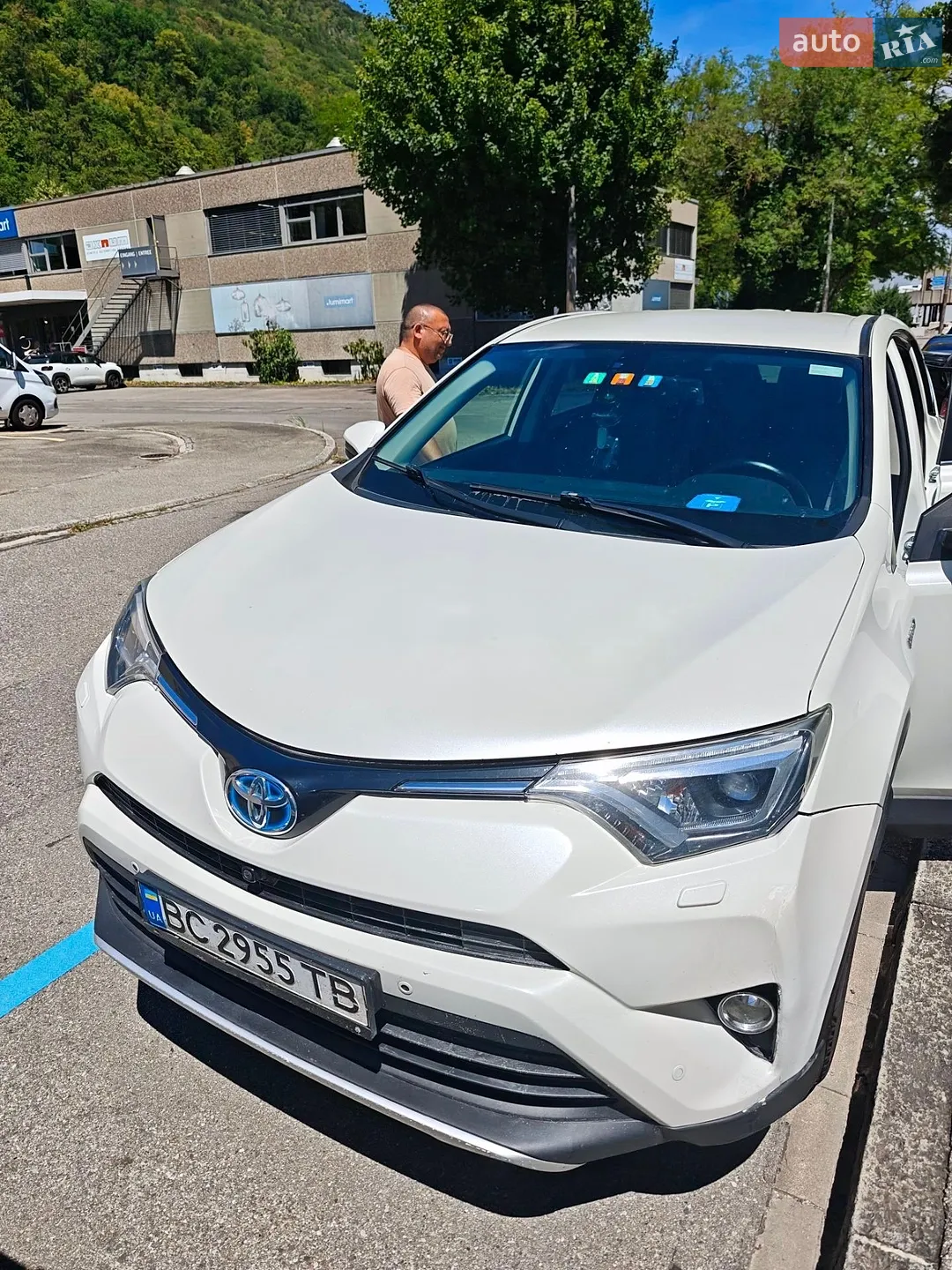 2016 Toyota RAV 4 - фото 1