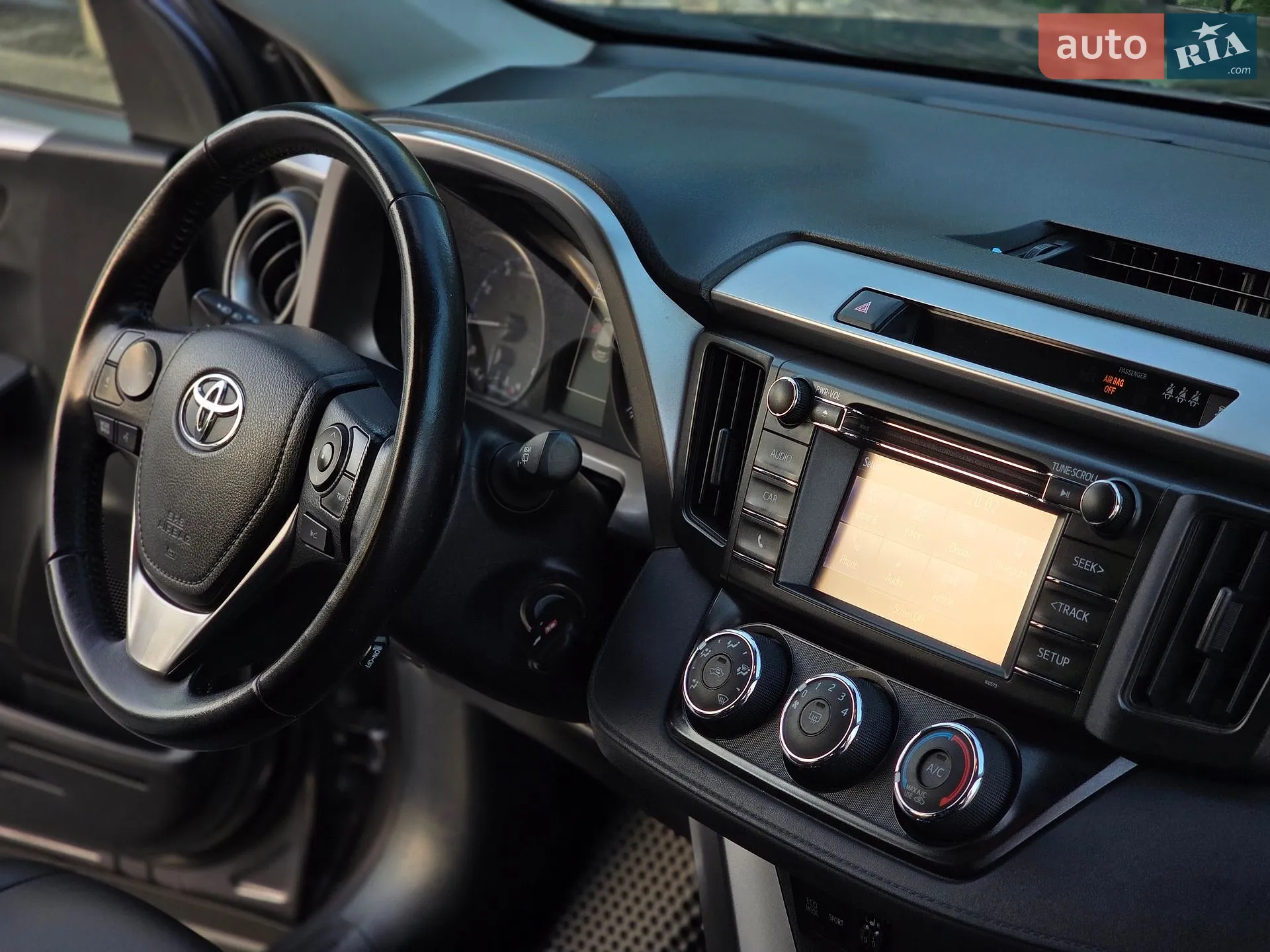 2017 Toyota RAV 4 - мініатюра 24