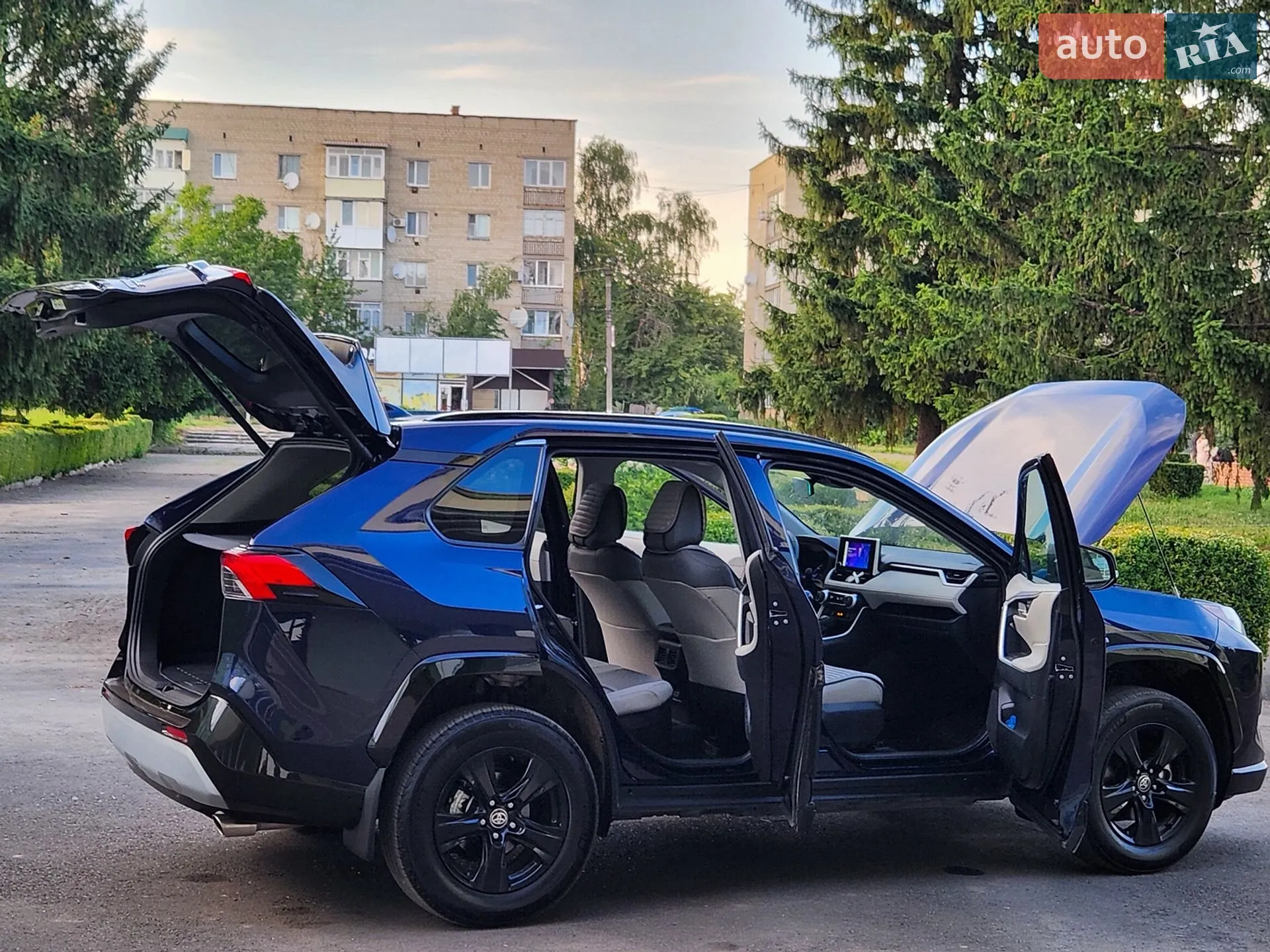 2024 Toyota RAV 4 - мініатюра 25