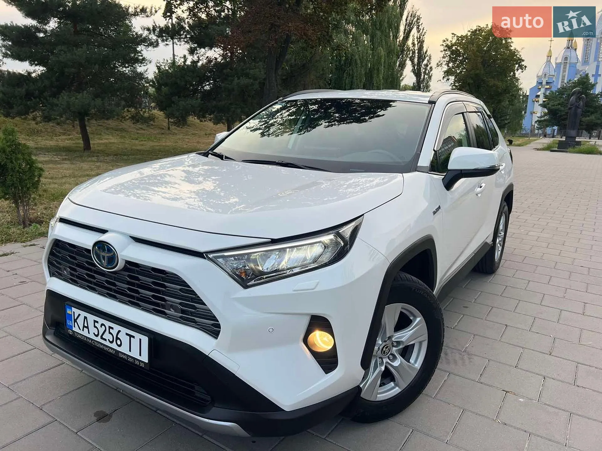 2020 Toyota RAV 4 - мініатюра 25