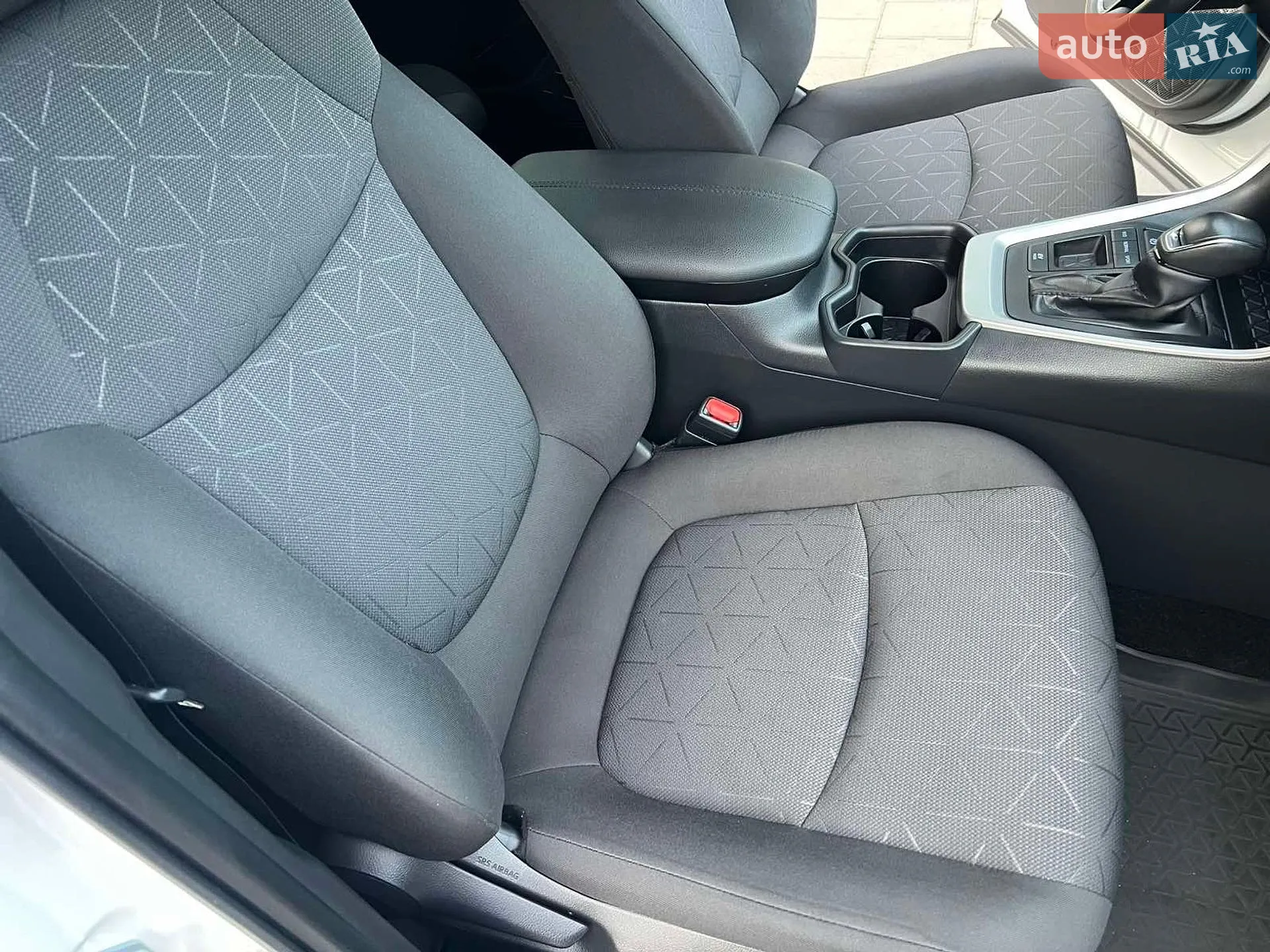 2020 Toyota RAV 4 - мініатюра 73