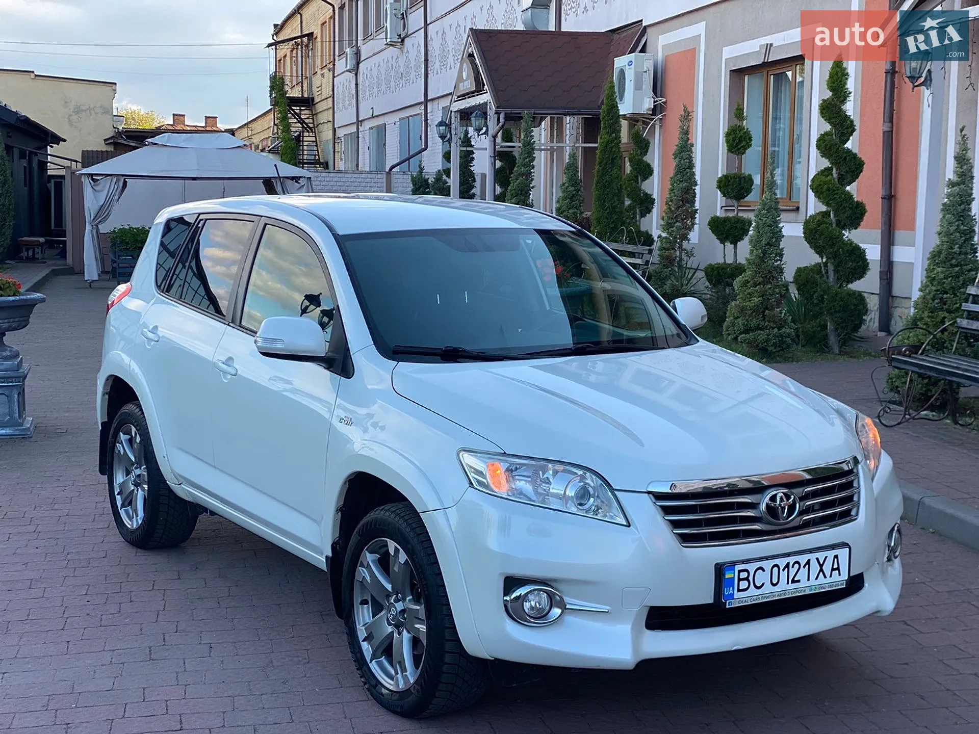 2011 Toyota RAV 4 - мініатюра 26