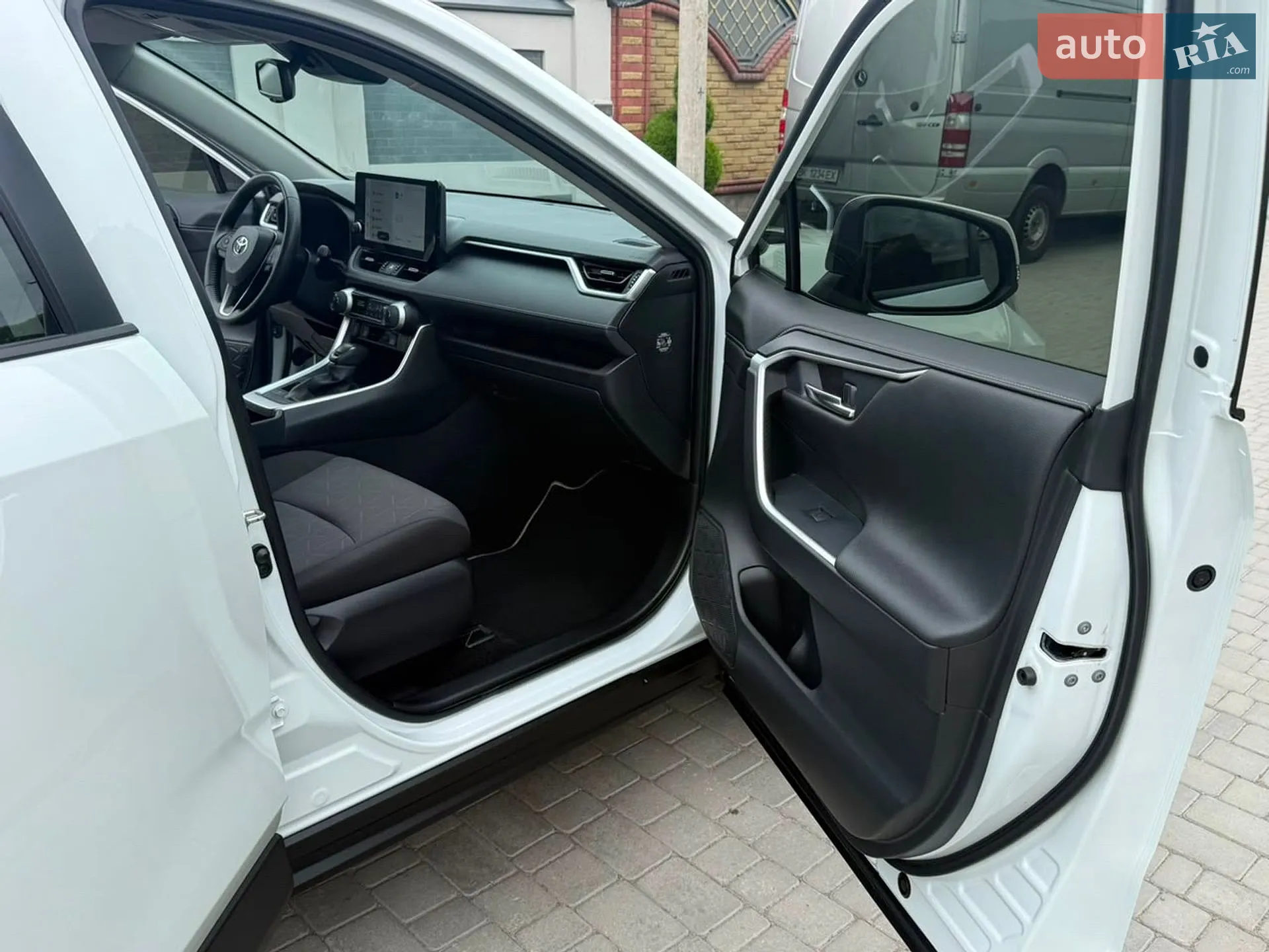 2023 Toyota RAV 4 - мініатюра 19