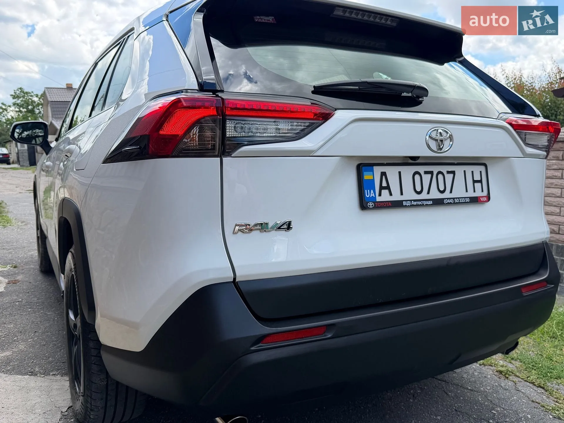 2019 Toyota RAV 4 - мініатюра 27