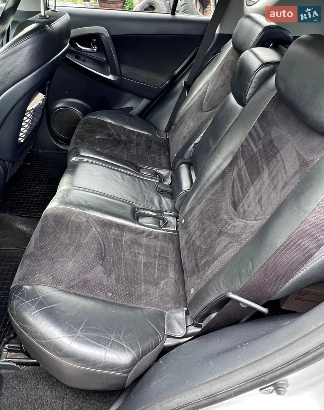 2012 Toyota RAV 4 - мініатюра 11