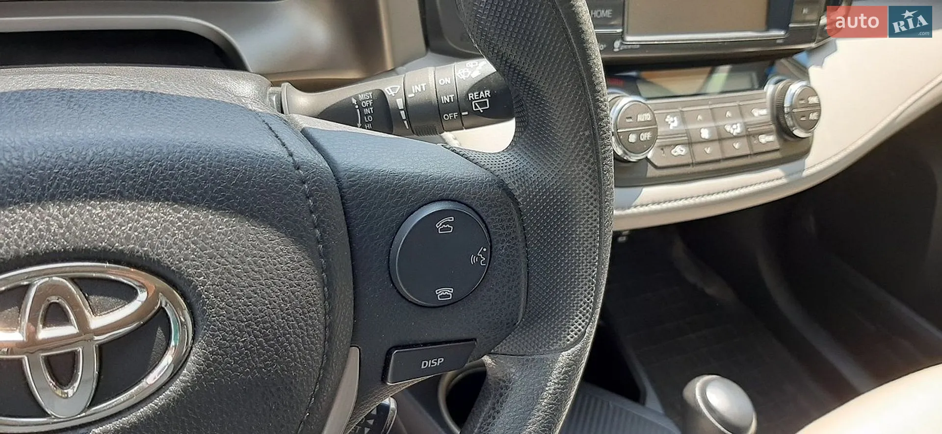 2015 Toyota RAV 4 - мініатюра 8