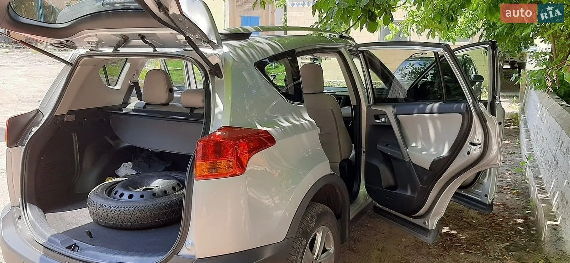 2015 Toyota RAV 4 - мініатюра 13
