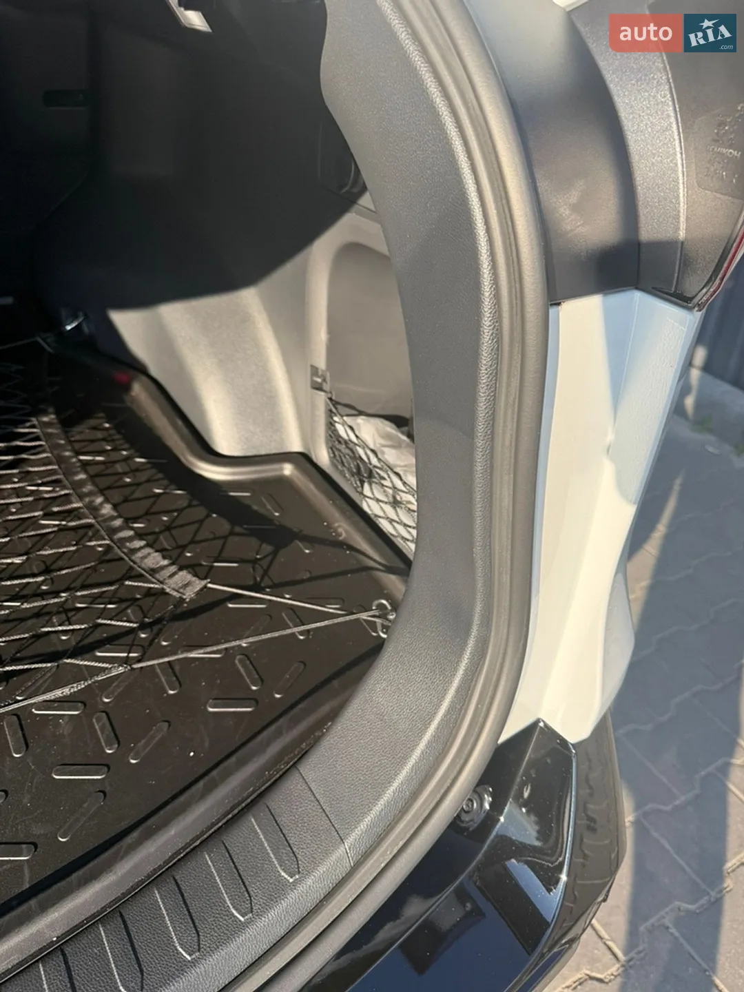 2025 Toyota RAV 4 - мініатюра 36
