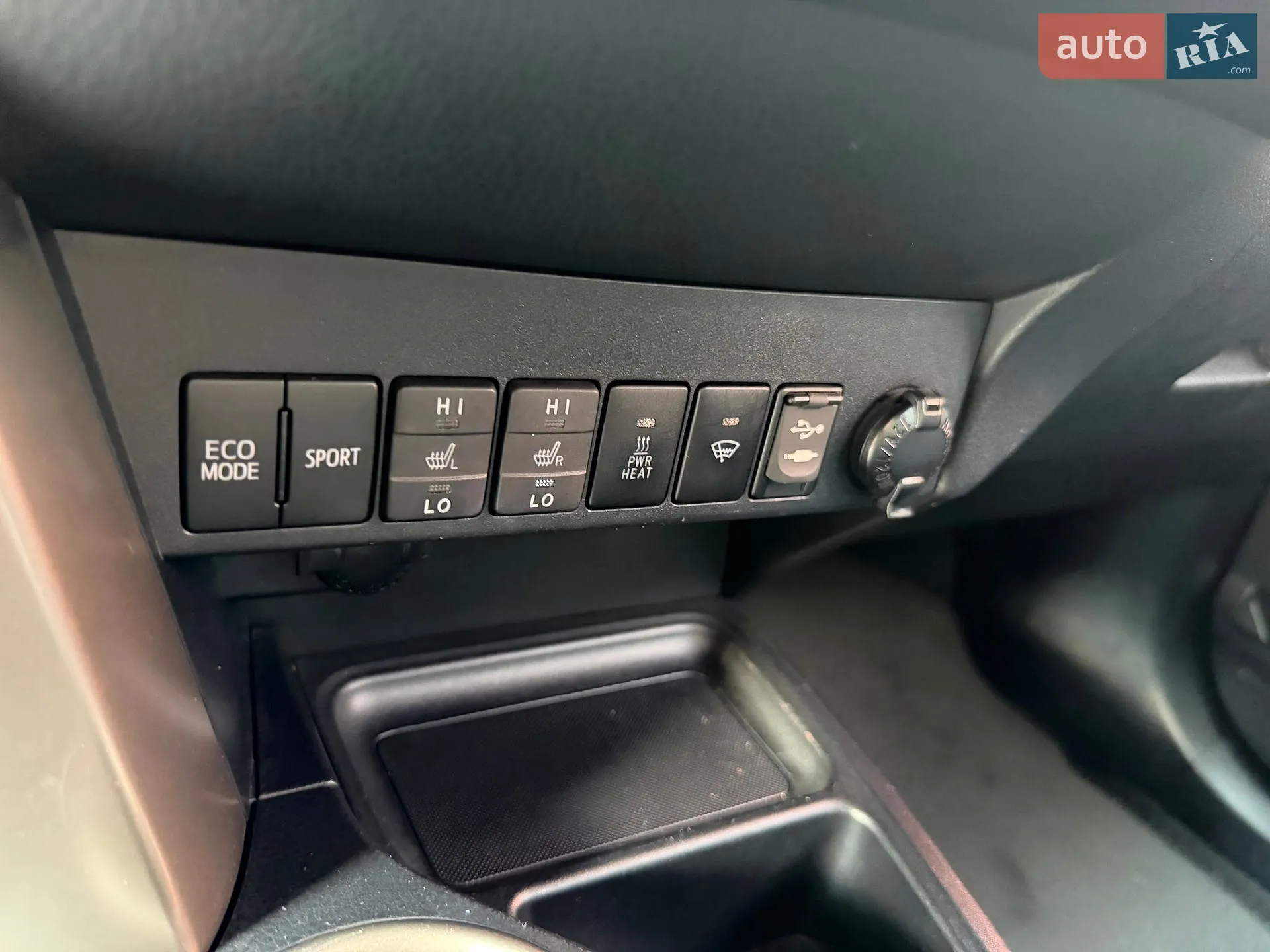 2014 Toyota RAV 4 - мініатюра 3