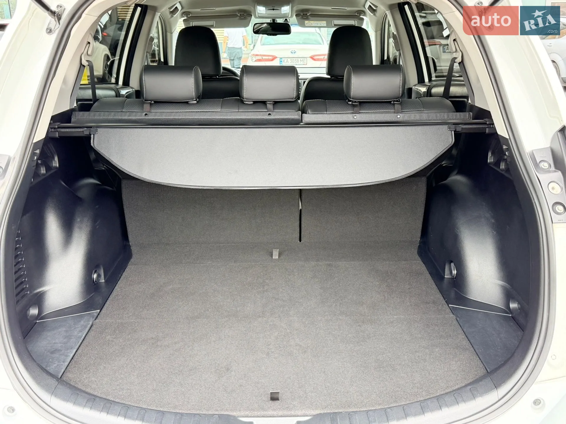 2018 Toyota RAV 4 - мініатюра 28