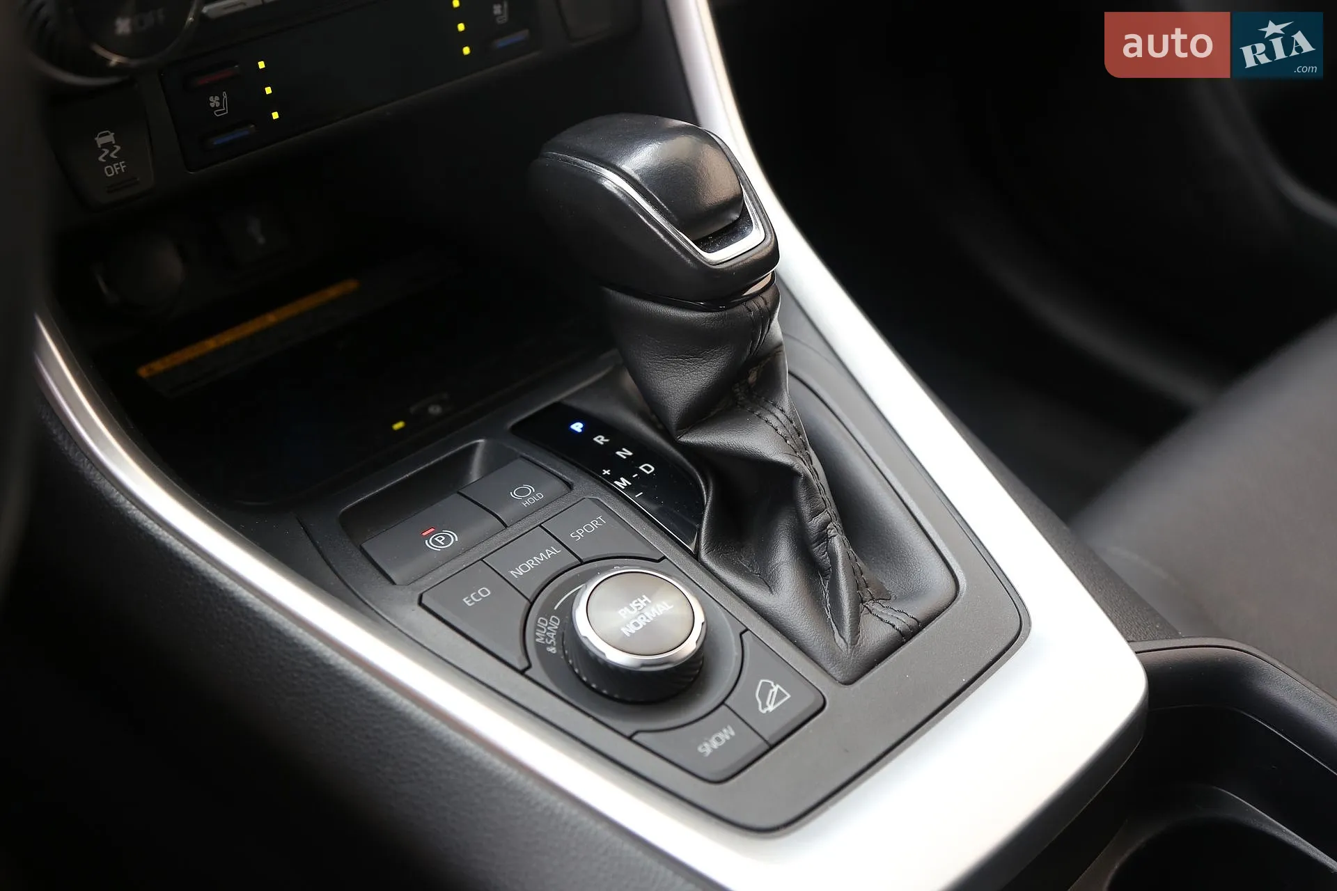 2019 Toyota RAV 4 - мініатюра 21