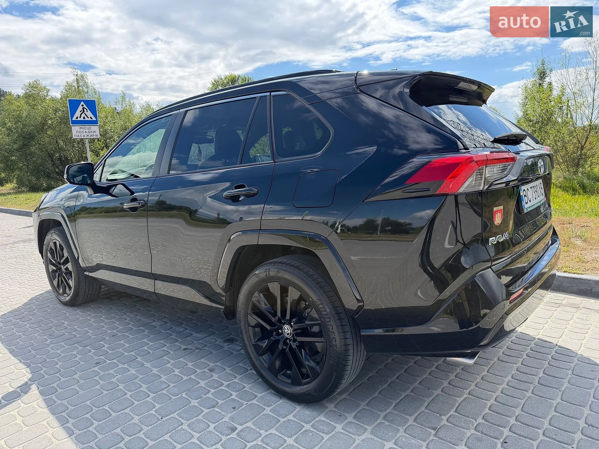2022 Toyota RAV 4 - мініатюра 13