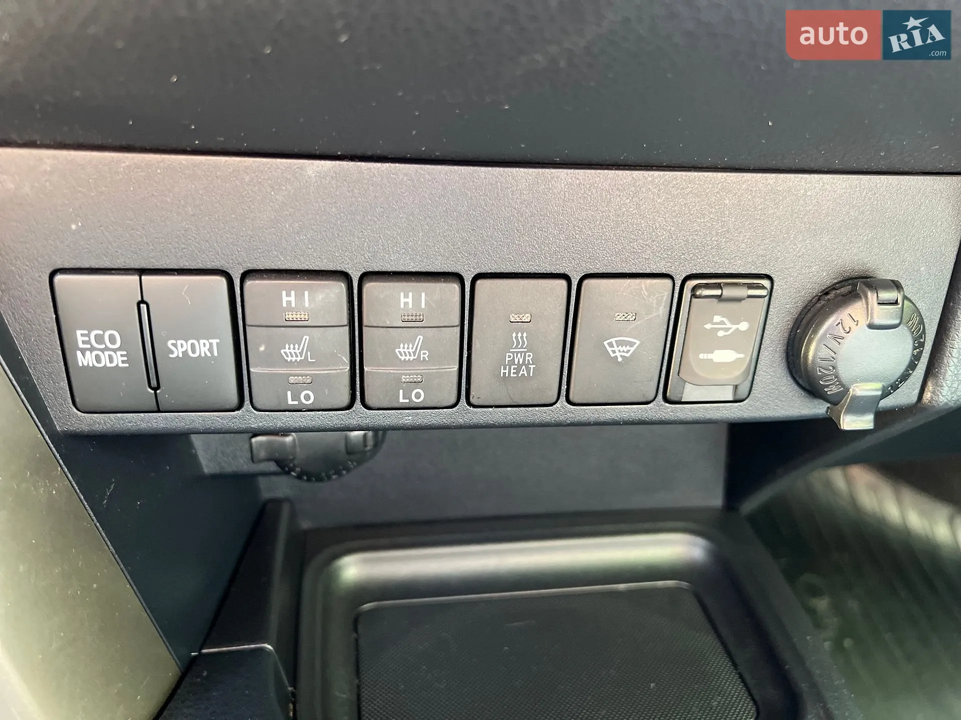 2013 Toyota RAV 4 - мініатюра 10