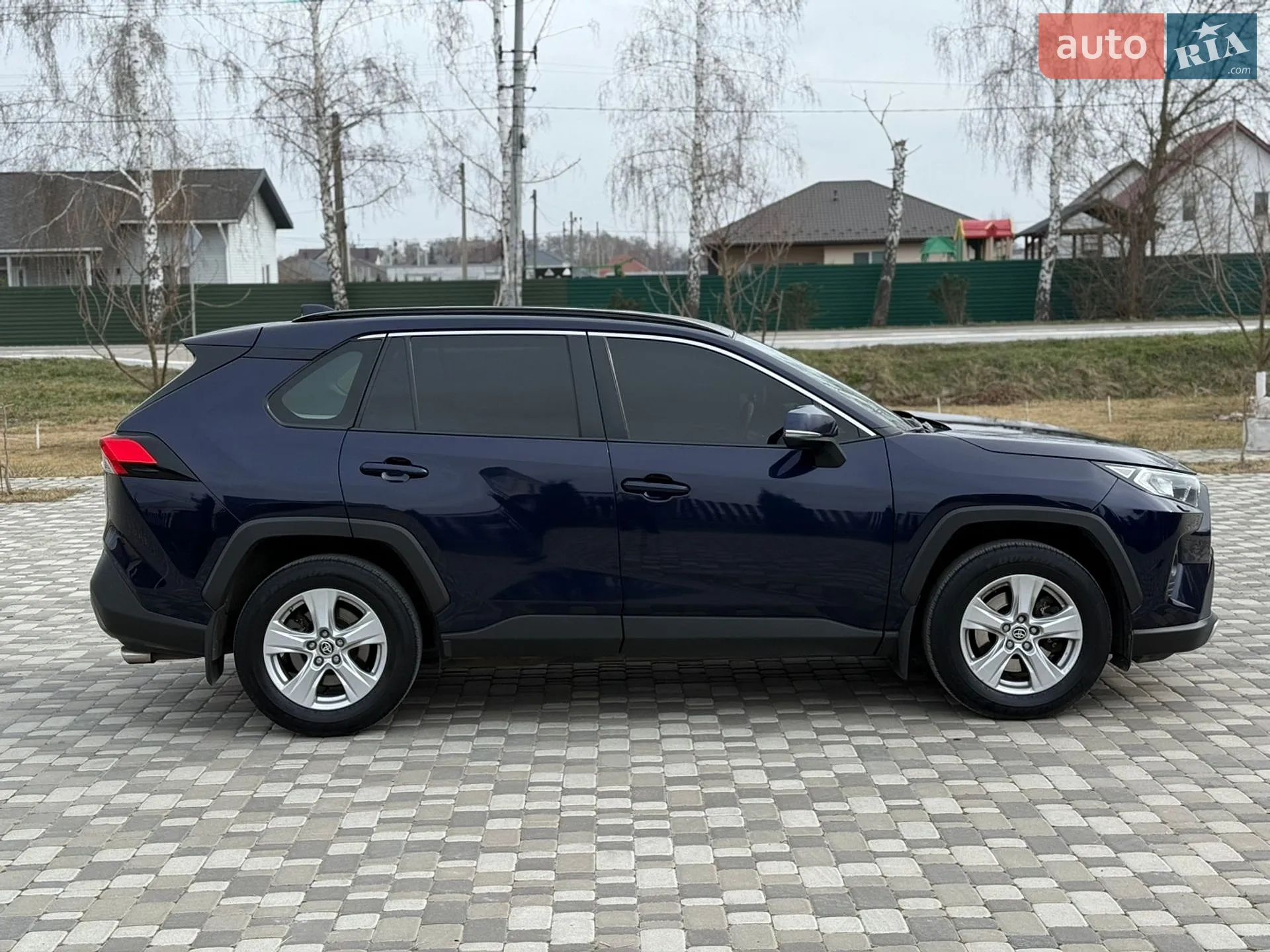 2019 Toyota RAV 4 - мініатюра 4
