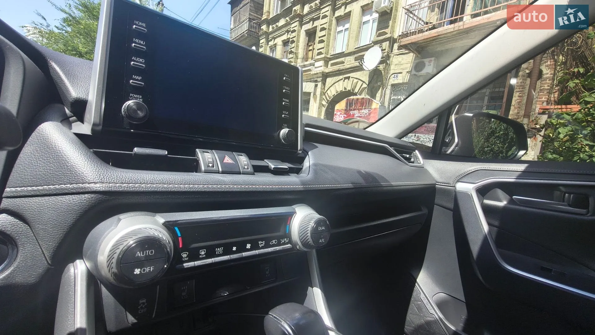 2019 Toyota RAV 4 - мініатюра 21
