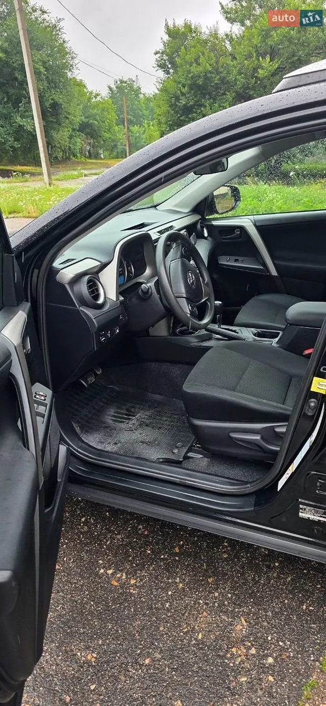 2016 Toyota RAV 4 - мініатюра 11