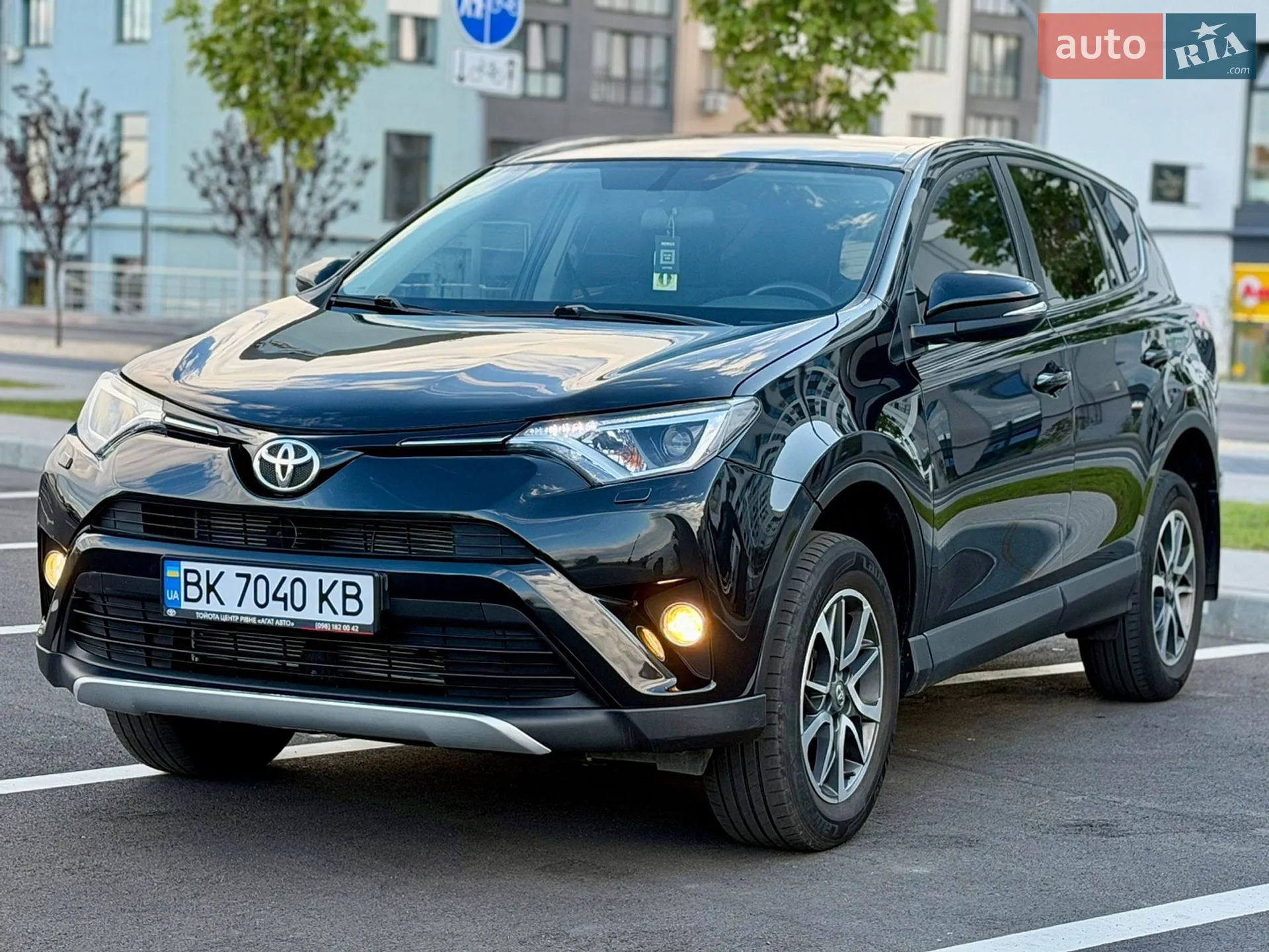 2018 Toyota RAV 4 - мініатюра 5