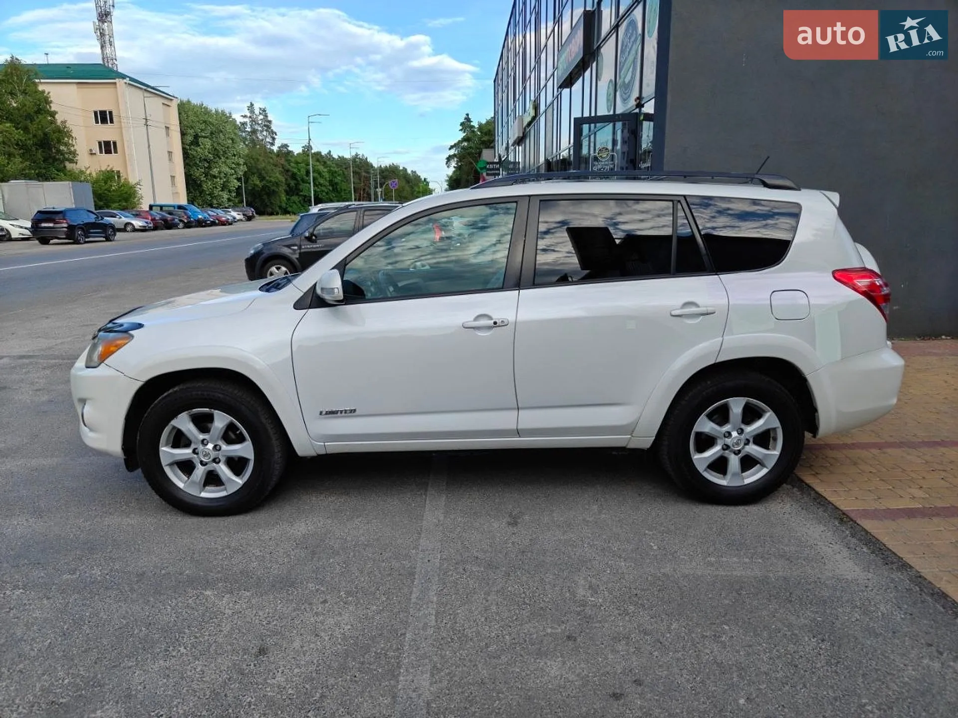2011 Toyota RAV 4 - мініатюра 19