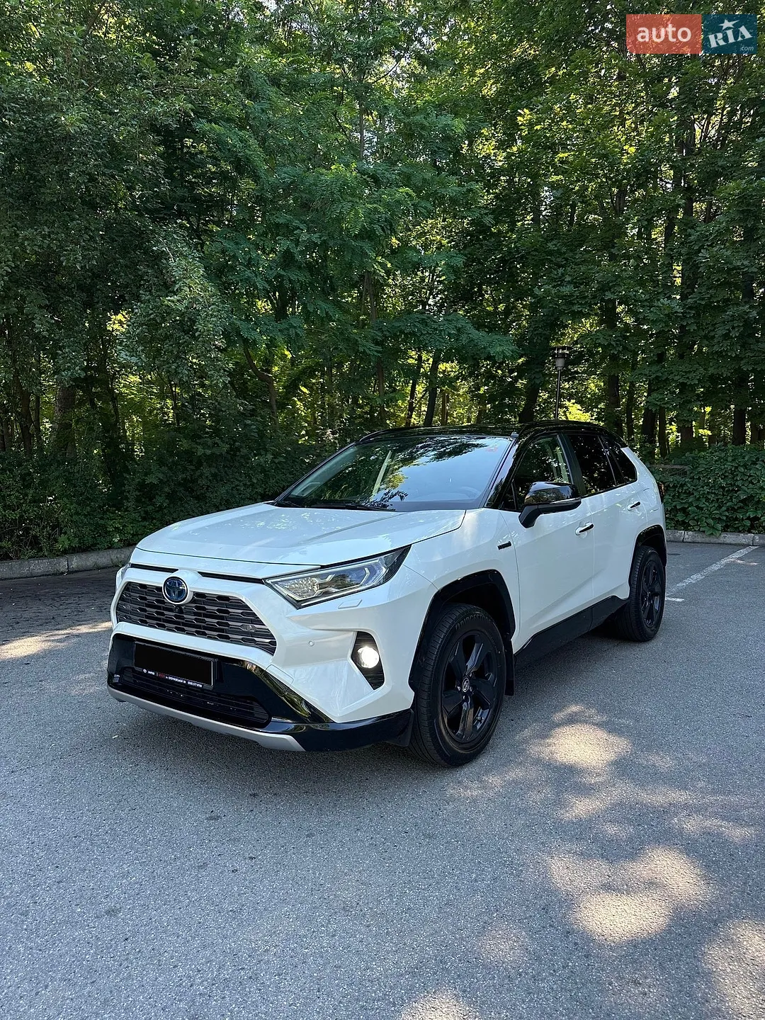 2021 Toyota RAV 4 - фото 1