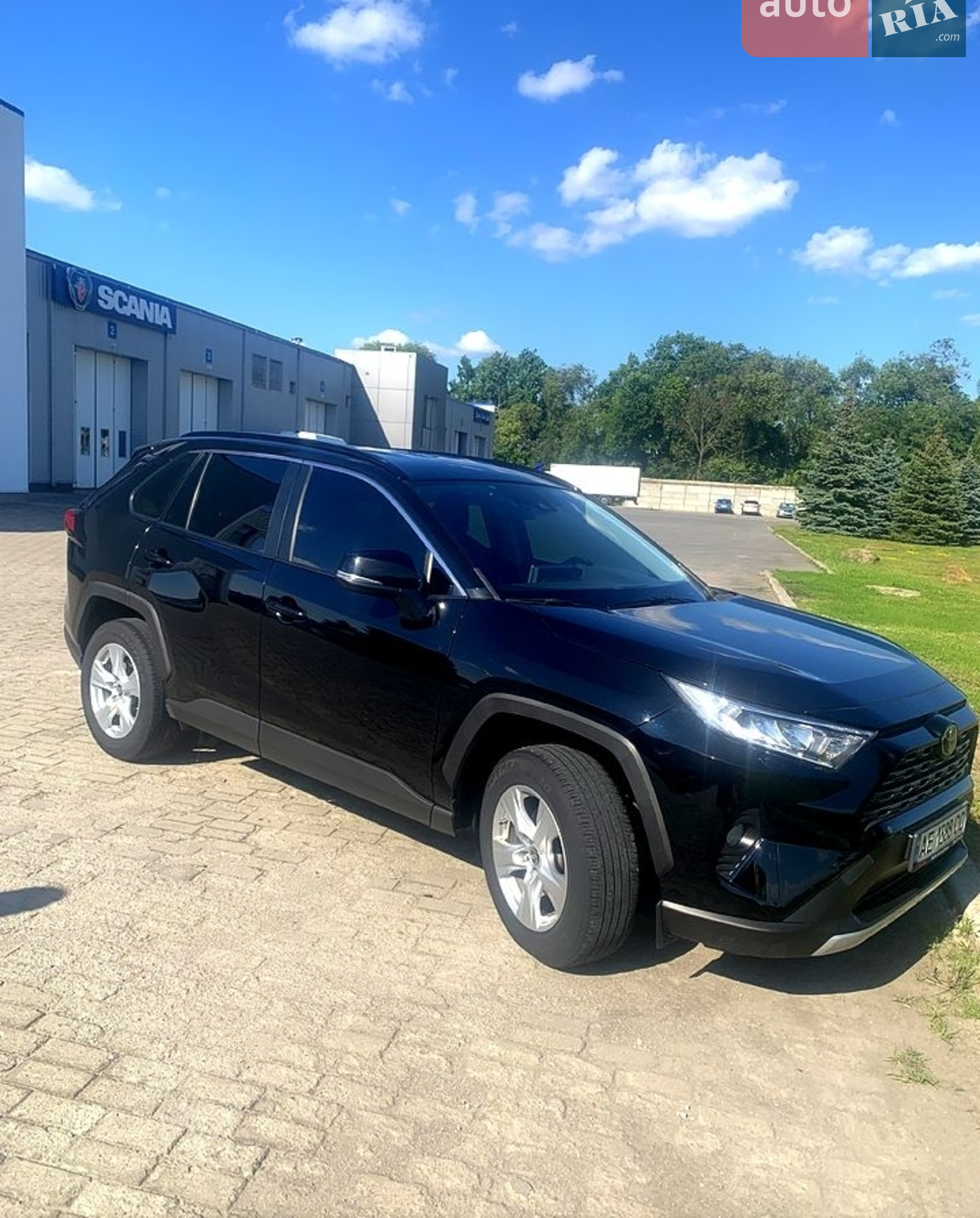 2020 Toyota RAV 4 - мініатюра 2